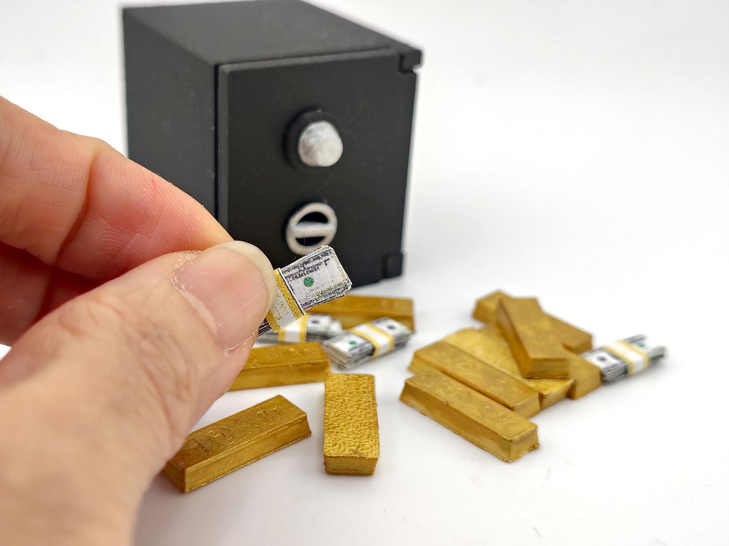 1:12 Openable Safe STL — Miniature Safe with Gold Bars & Cash for Dollhouse Scenes (3D Print File, Instant Download)