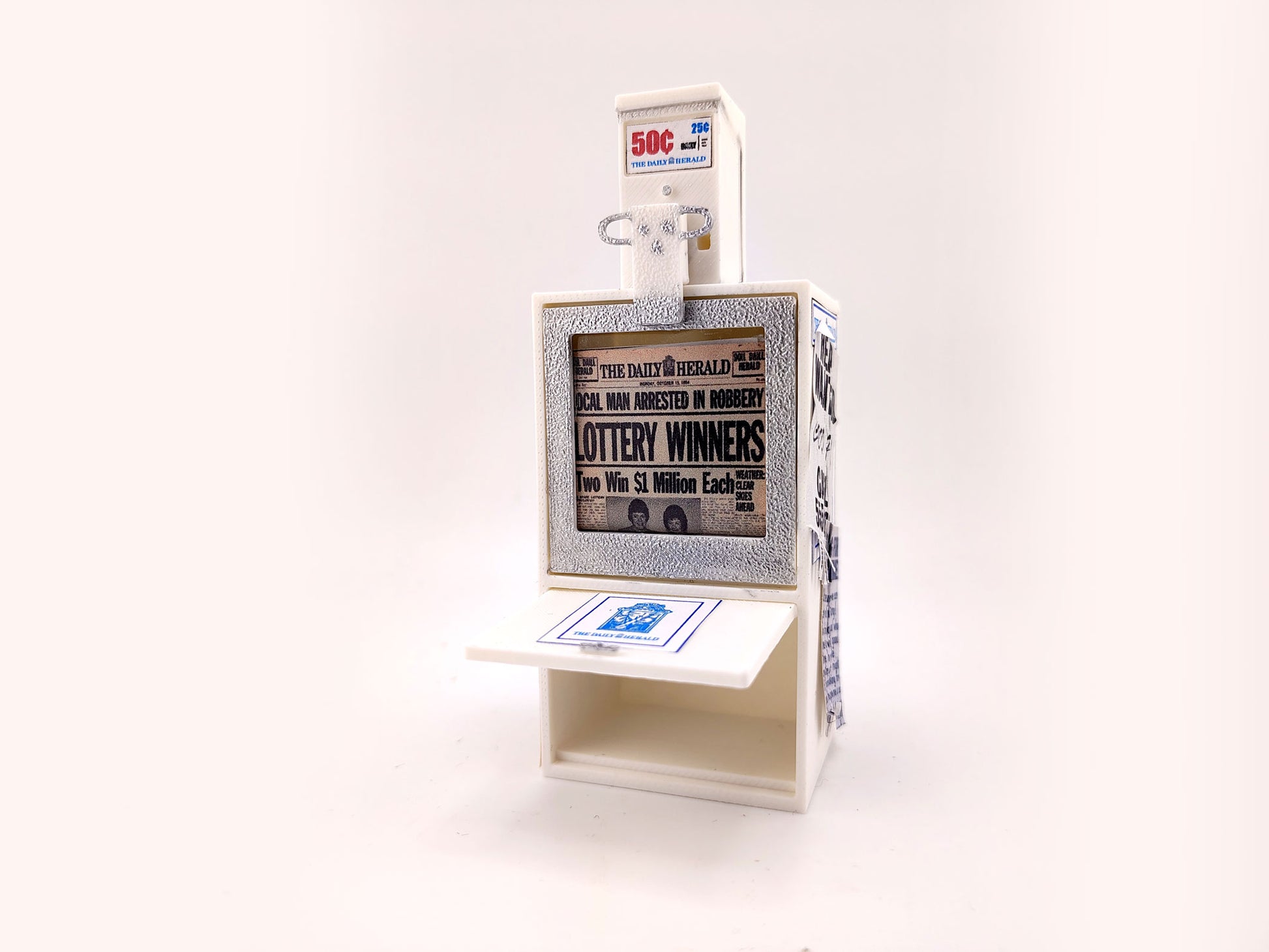 1:12 Vintage Newspaper Vending Machine STL — 20th-Century American Street Scene Miniature (3D Print File, included printed paper, Instant Download)