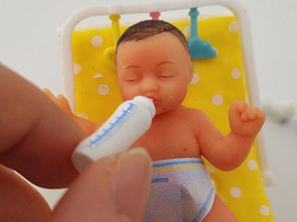 1:12 Baby Milk Bottle & Formula Set STL — 6 Styles Miniature Baby Care for Dollhouse (3D Print File, Label included, Instant Download)