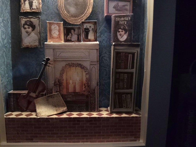 7×5” Elizabella’s House — Vintage Royal Home Diorama for Display & Home Decoration (Printable Miniature Kit)