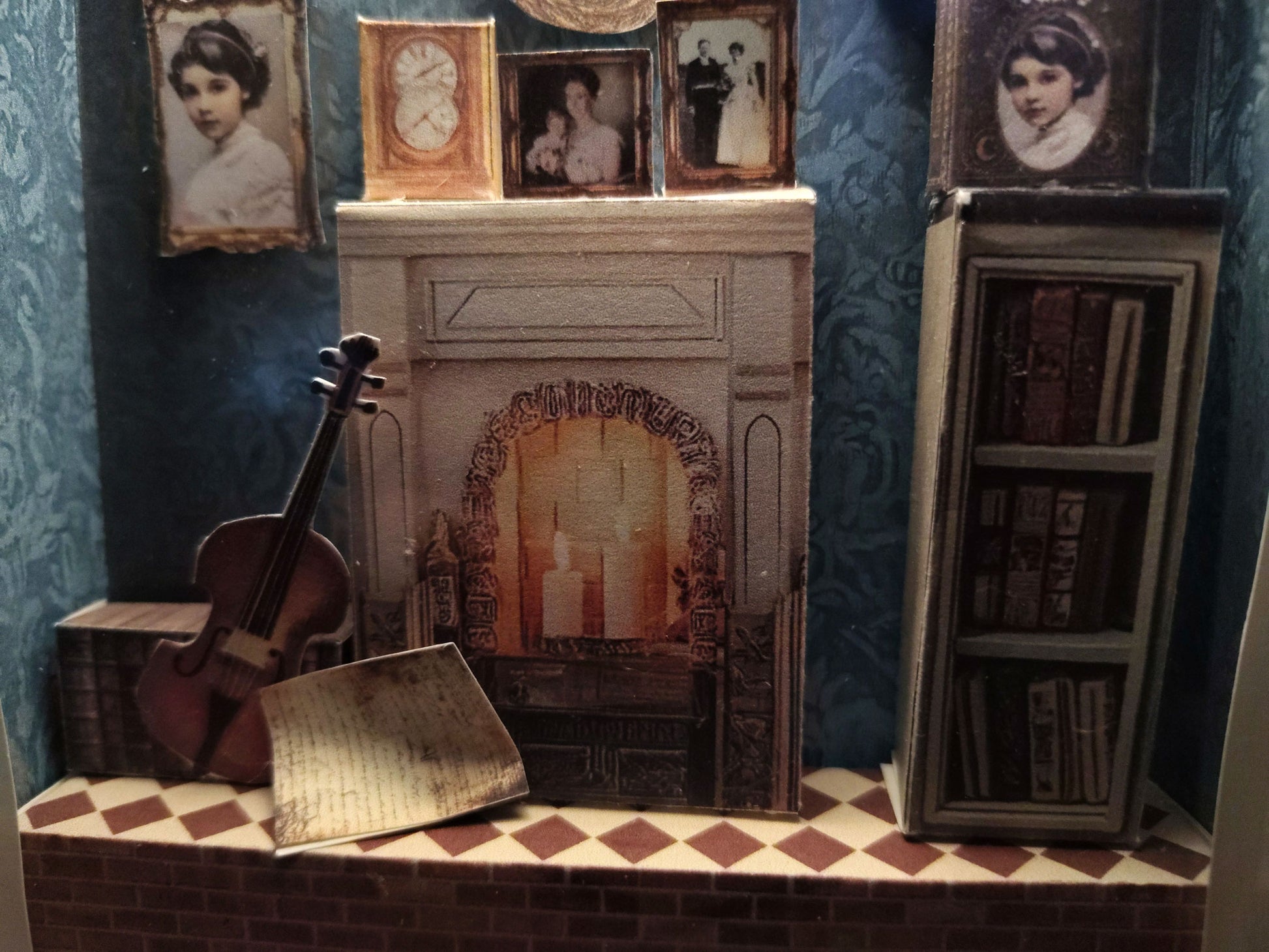 7×5” Elizabella’s House — Vintage Royal Home Diorama for Display & Home Decoration (Printable Miniature Kit)