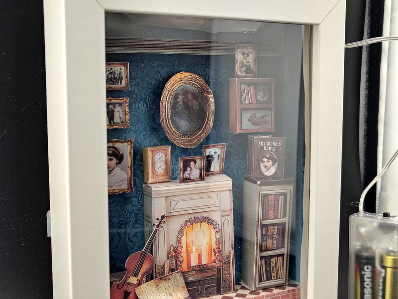 7×5” Elizabella’s House — Vintage Royal Home Diorama for Display & Home Decoration (Printable Miniature Kit)