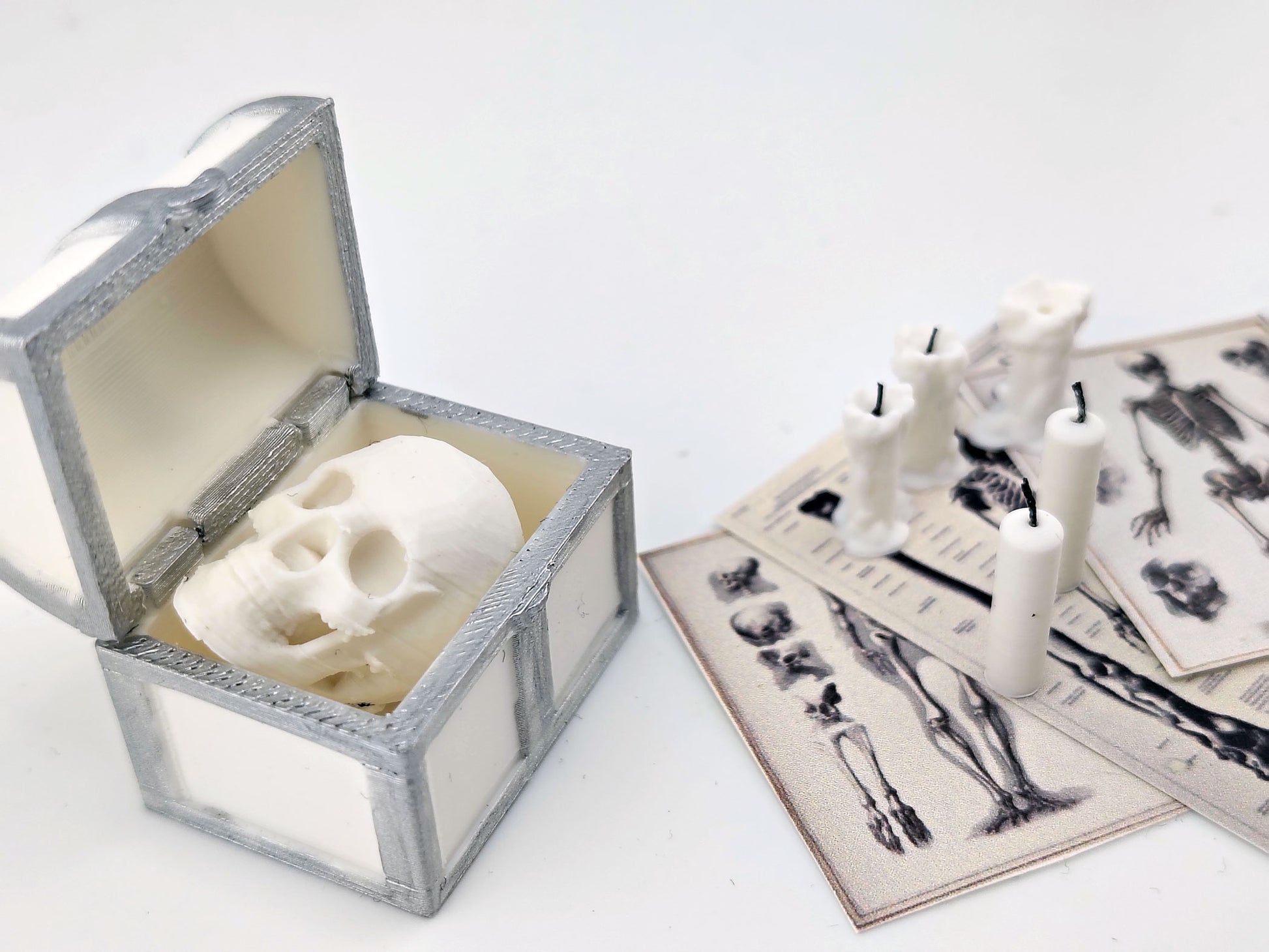 1:12 skeleton, treasure box and candle set STL — miniature wizard accessories for dollhouse fantasy scenes. Instant 3D print download