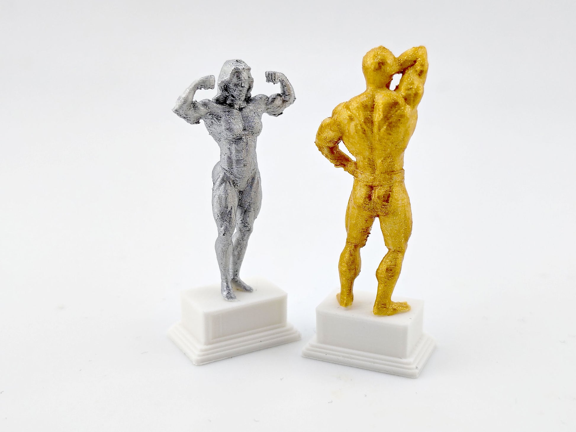 1:12 Miniature Bodybuilder Statue STL — Classic Fitness Trophy Figurine for Dollhouse Gym & Display (3D Print File, Instant Download)