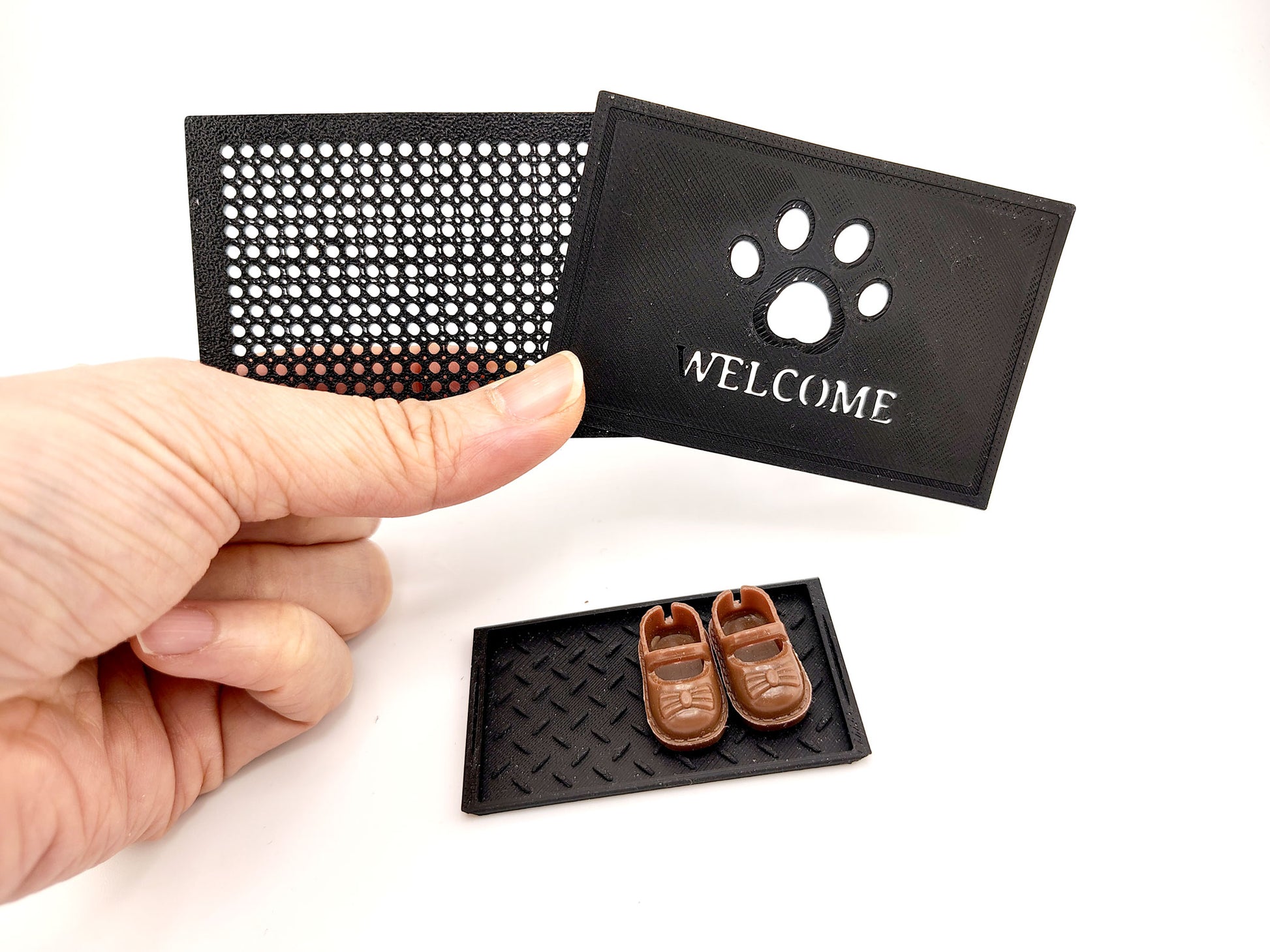 1:12 Scale Miniature Shoe Drip Trays & Floor Mat STL, 3D Print Mudroom Set, Dollhouse Entryway Accessories, 3 Styles, Digital Download