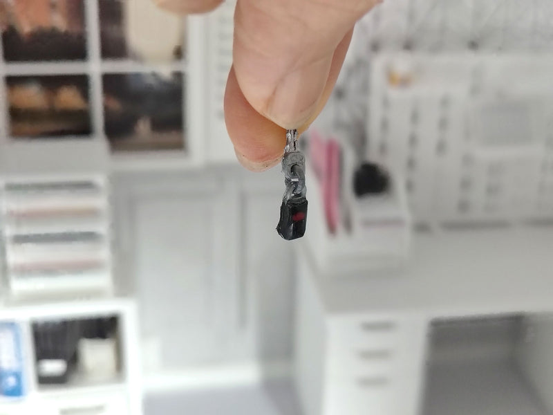 1:12 Scale Miniature Car Key Fob Keychain（Physical Product)