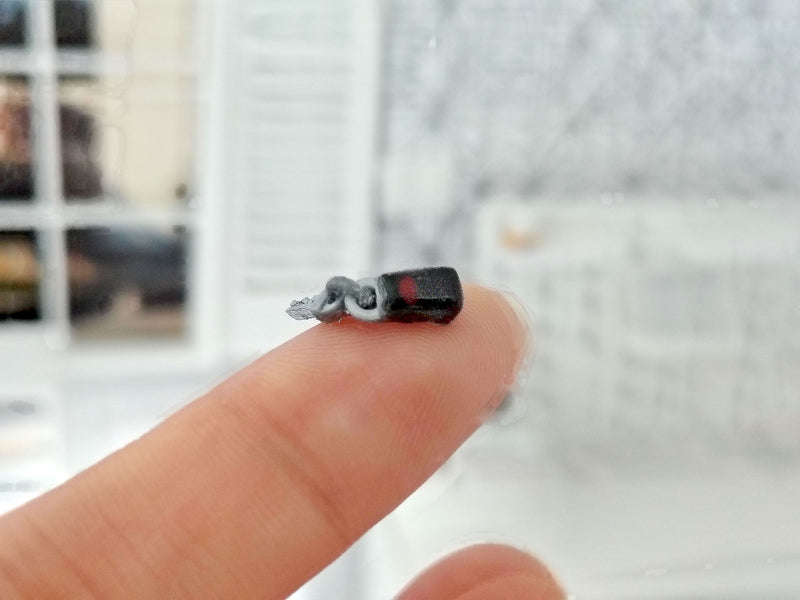 1:12 Scale Miniature Car Key Fob Keychain（Physical Product)