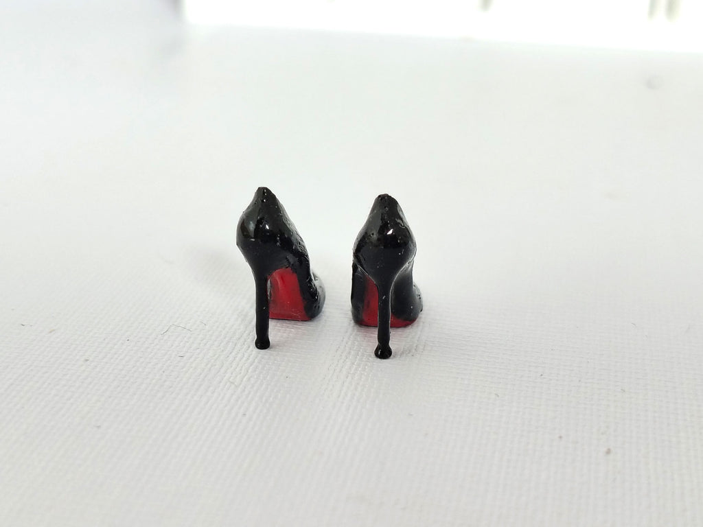 1:12 Black High Heel Pumps, Tiny Glossy Designer Stilettos, Dollhouse Fashion Bedroom Walk-in Closet , luxury Miniature