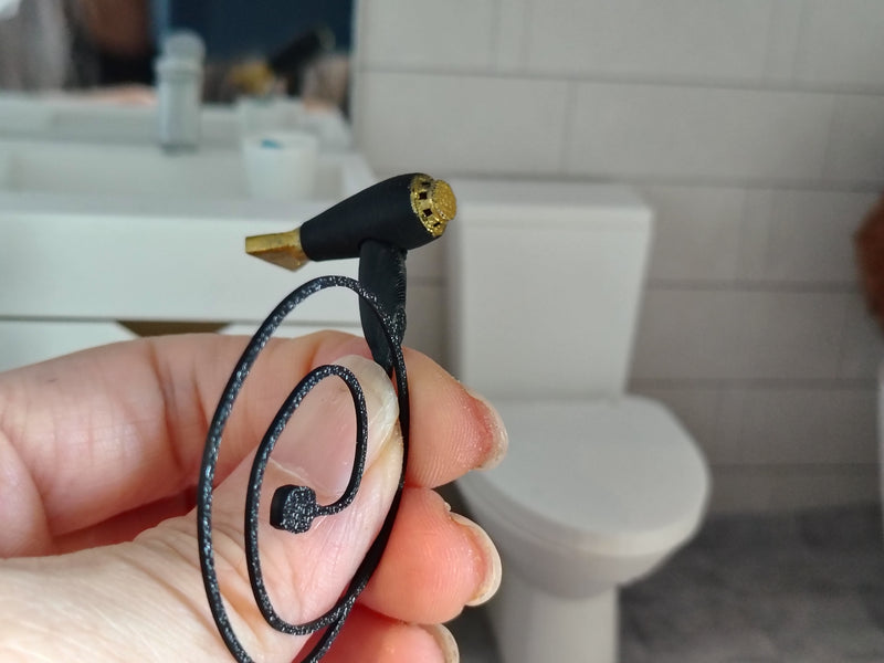 1:12 Modern Hair Dryer Blow Dryer, Tiny Salon Styling Tool, Dollhouse Bathroom Vanity Dressing Table Dressing Room  (Physical Product)