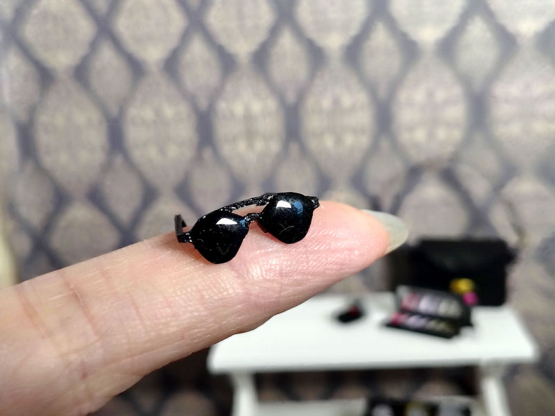 1:12 Scale Black Modern Sunglasses, Dollhouse Miniature Eyewear, Polymer Resin (Physical Product)