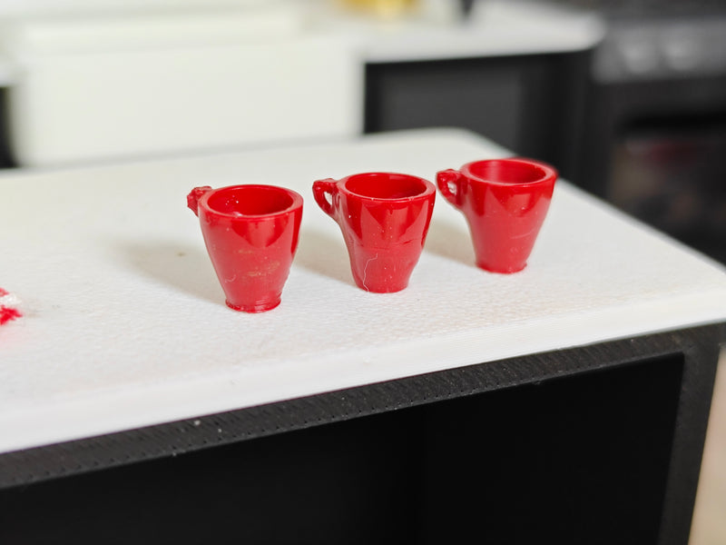 1:12 Scale Glossy Red Coffee Cups Set, Dollhouse Kitchen Diorama (Physical Product)