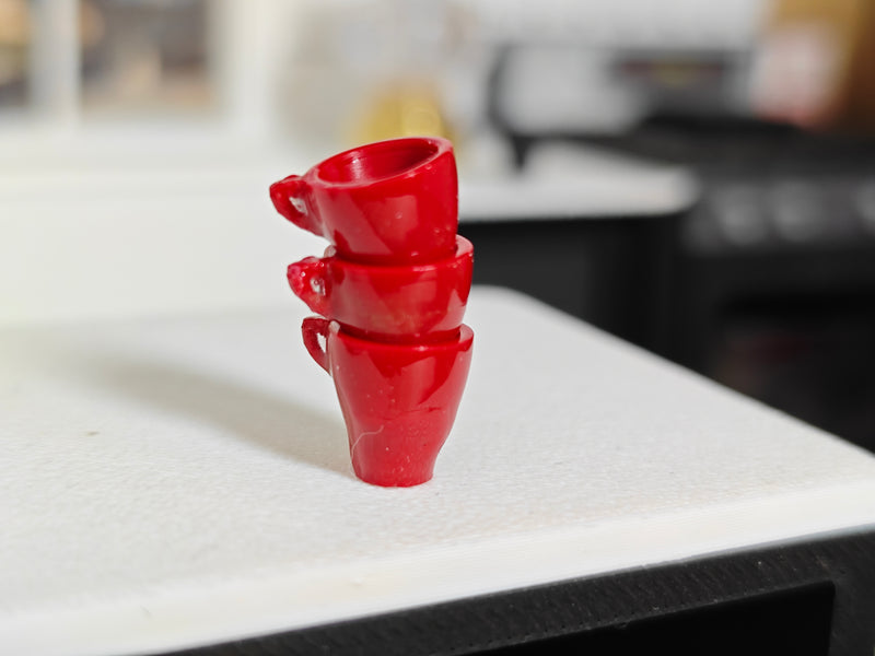 1:12 Scale Glossy Red Coffee Cups Set, Dollhouse Kitchen Diorama (Physical Product)