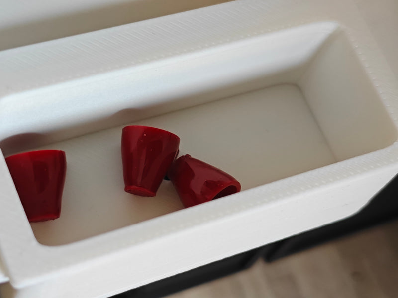 1:12 Scale Glossy Red Coffee Cups Set, Dollhouse Kitchen Diorama (Physical Product)