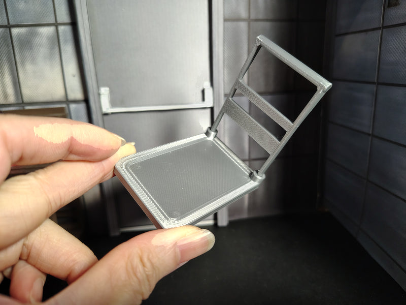 1:12 Scale Industrial Platform Cart Dolly, Movable Wheels, Dollhouse Prop (Physical Product)