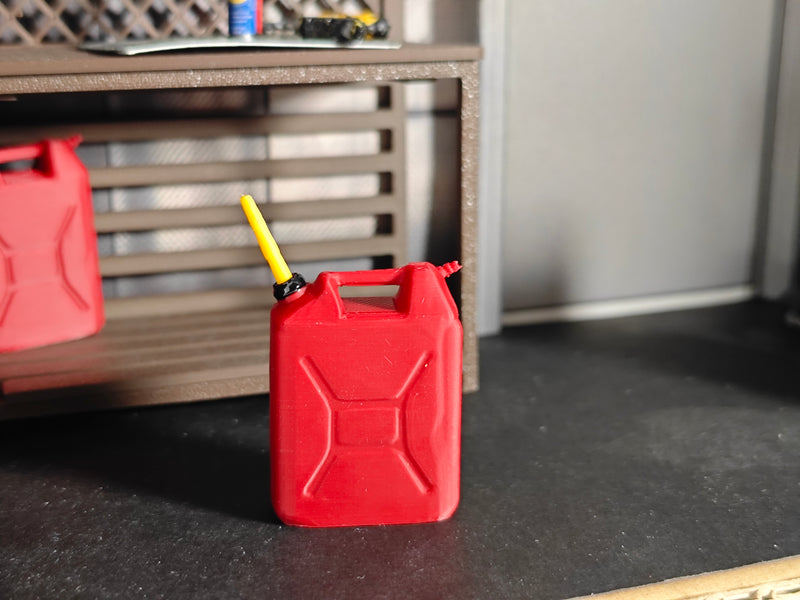 1:12 Red Gas Can Fuel Jerry Can,  Handmade Miniature Tiny Gasoline Container, Dollhouse Garage Diorama Prop (Physical Product)