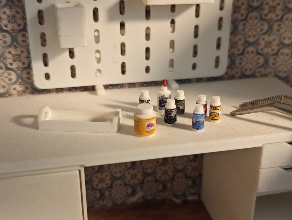1:12 Scale Miniature Paint Set, Acrylic Bottles, Glue, Tray, Dollhouse Craft Room Decor (Physical Product)