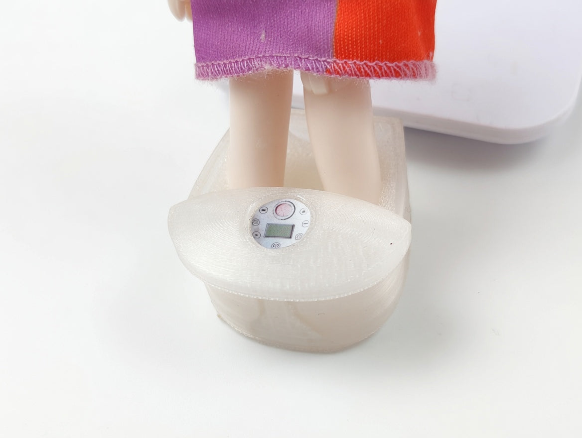 1:12 Dollhouse Miniature Footbath Massager Box , Dollhouse Spa (Physical Product)