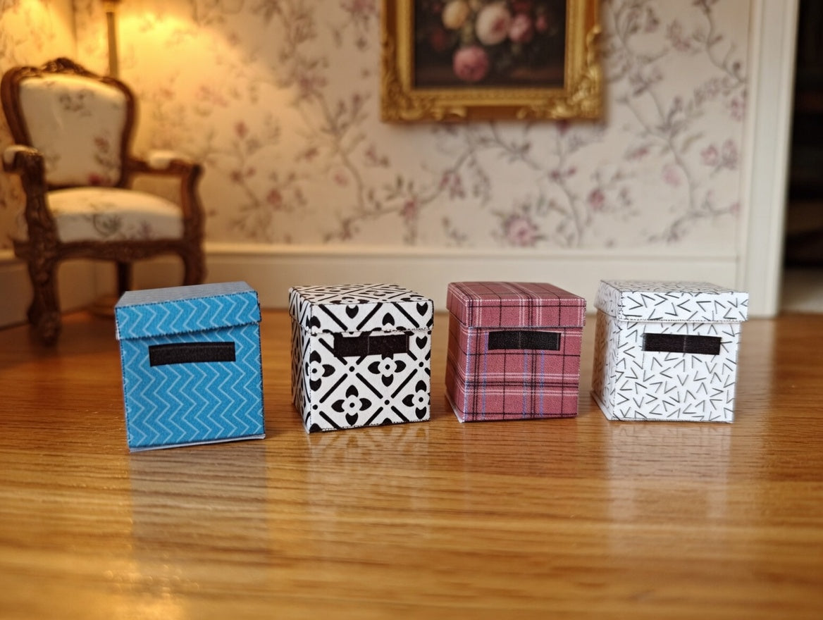1:12 Square organization boxes 4 items in different color, easy fold