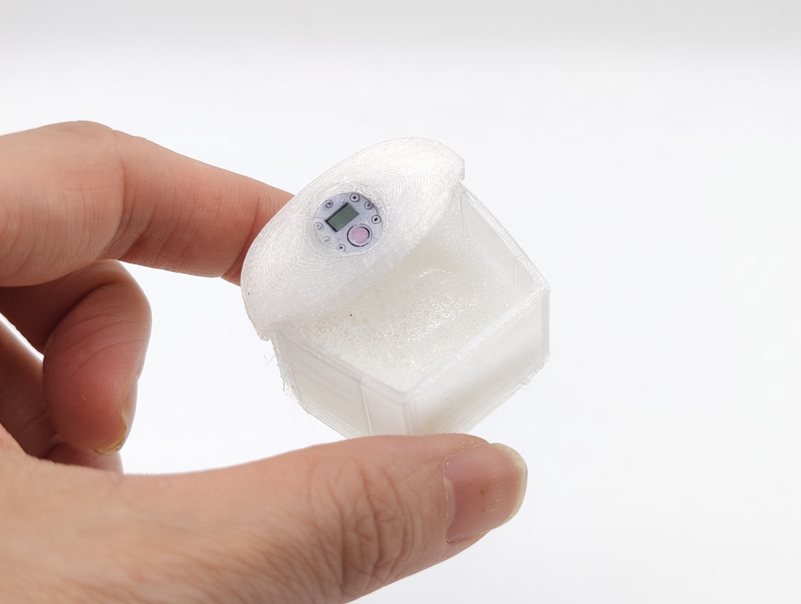 1:12 Dollhouse Miniature Footbath Massager Box , Dollhouse Spa (Physical Product)