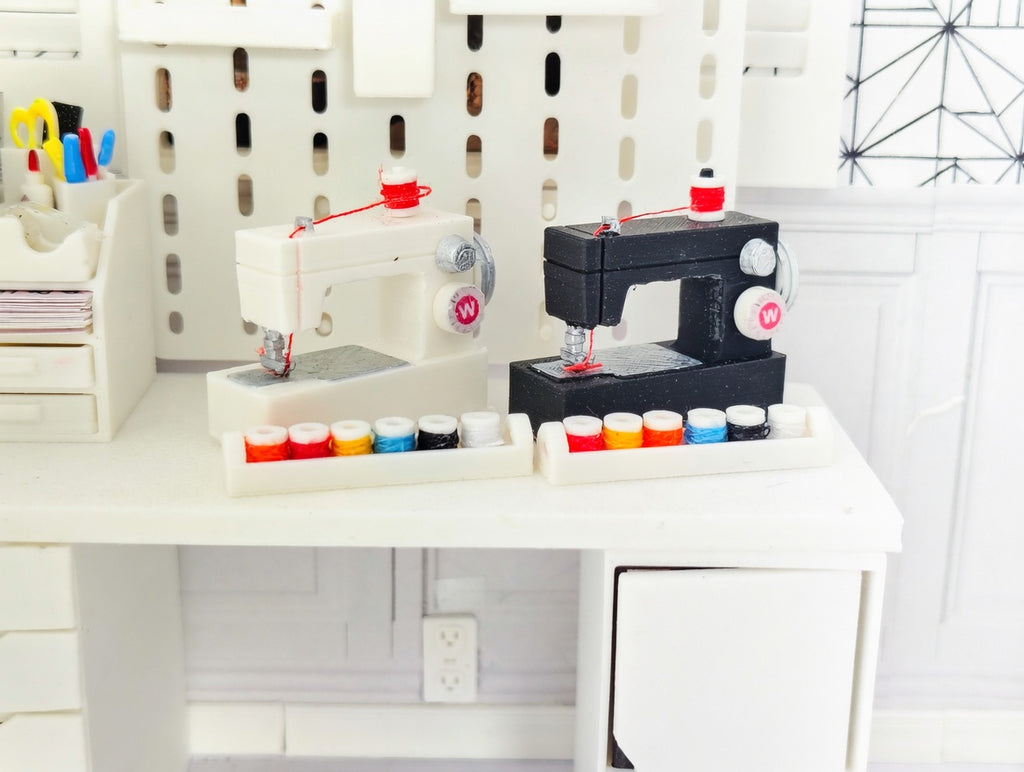 1:12 Scale Miniature Modern Sewing Machine with Thread Spool Set (Physical Product)