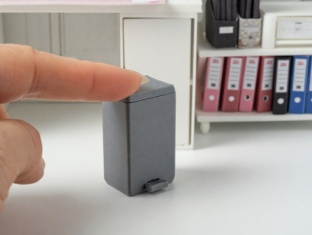 1:12 Scale Miniature Trash Can, Interactive Working Pedal, Dollhouse Kitchen Accessory (Physcial Product)