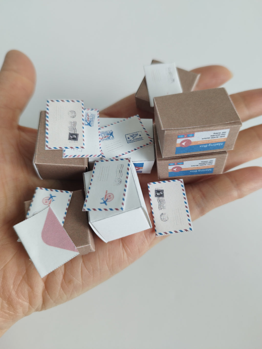 1:12 post office mail box and packages with envelops, canada post